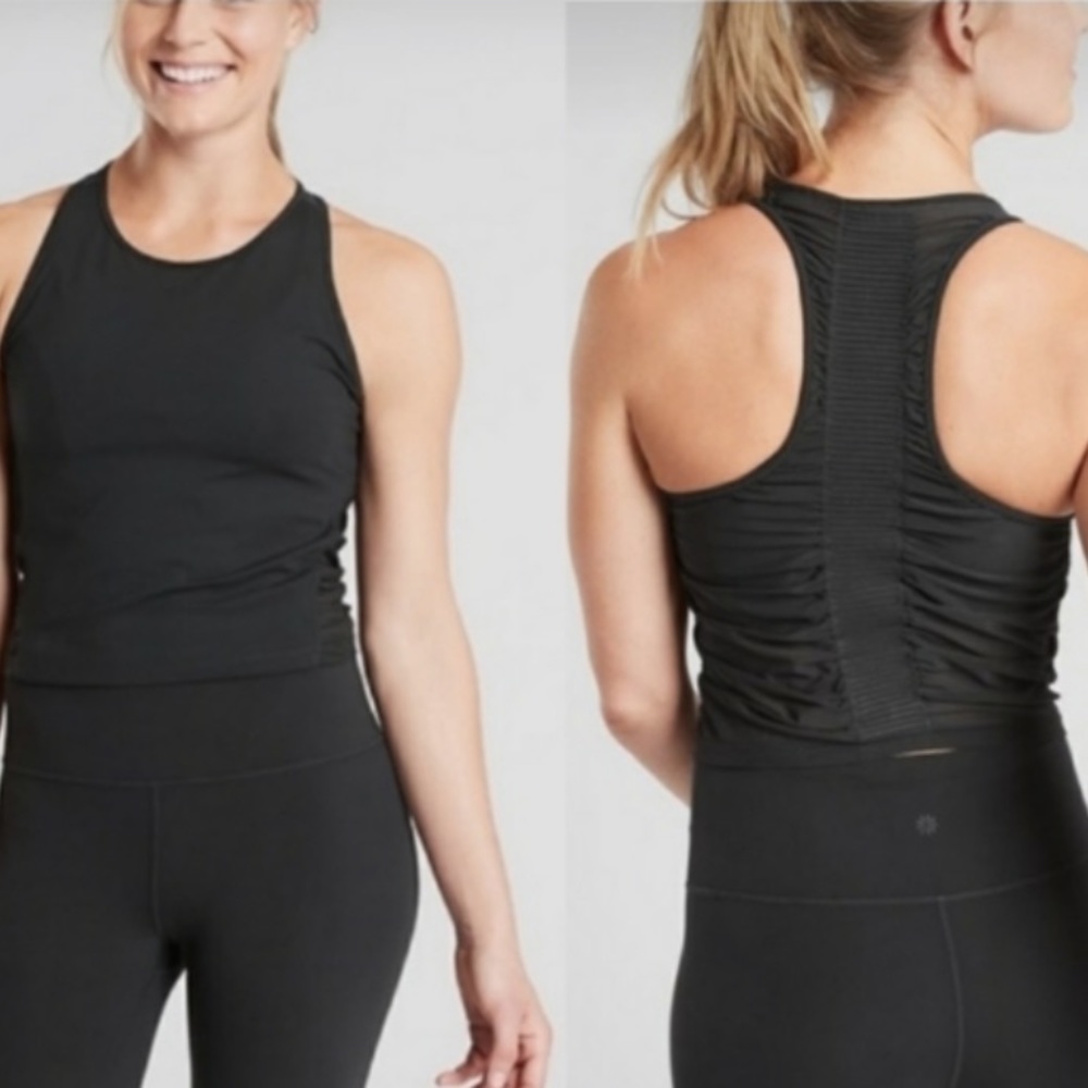 ATHLETA Depop Cropped Workout Tank - Black - Size Small